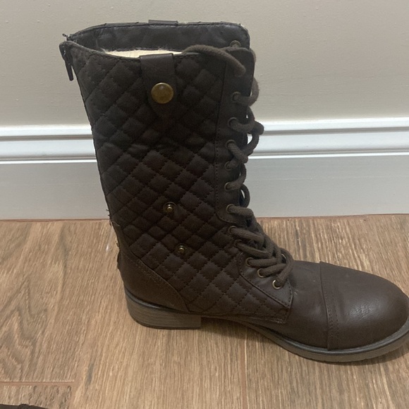 Women’s boots - Picture 4 of 8